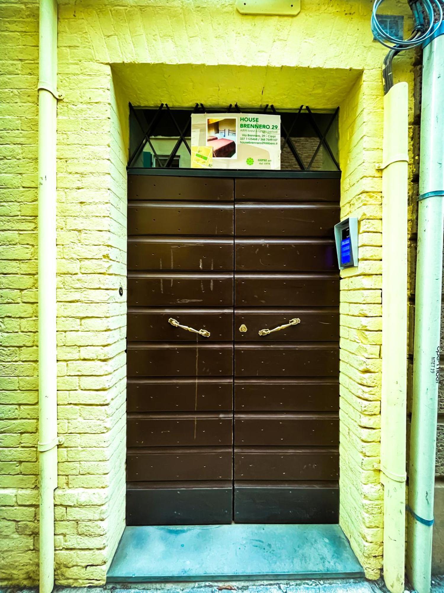 House Brennero 29 Διαμέρισμα Κάρπι Εξωτερικό φωτογραφία